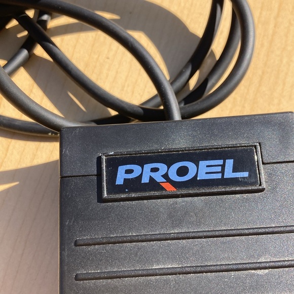 Proel keyboard sustain pedal - Picture 4 of 4